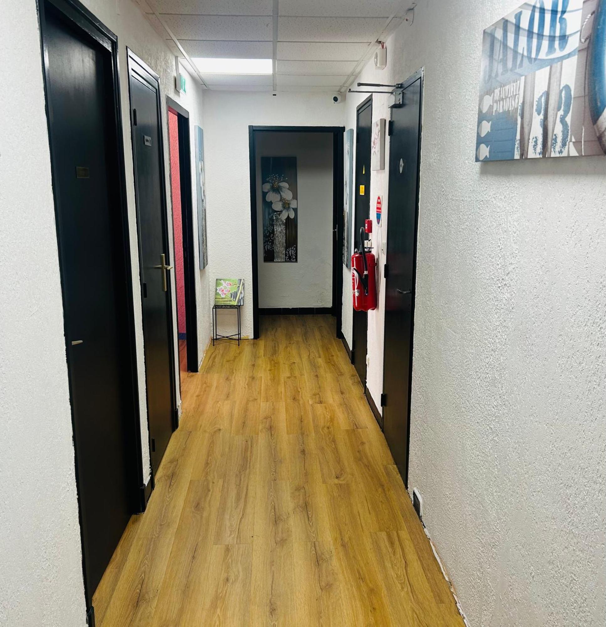 Hotel L'Acropole Nissan-lez-Enserune Kültér fotó